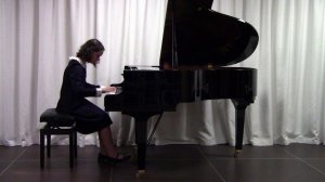 Аджиева Лейла, МБОУДО "Лянторская ДШИ № 2", преподаватель Коваль Н.В.