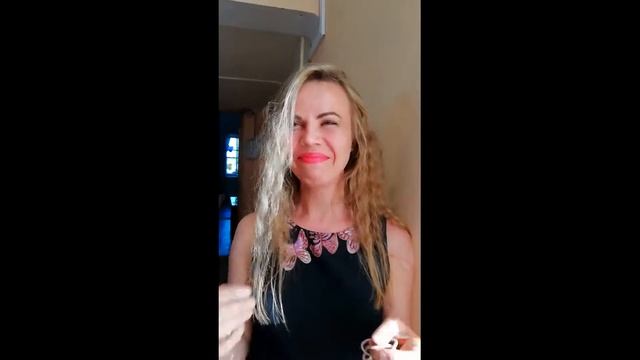 Яна, скажи Витебск! смотреть онлайн