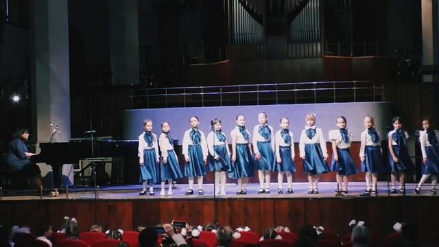 С. Никитин, Ю. Мориц "Все козлята любят петь"
С. Соснин, М. Садовский "Веселые нотки - веселые дни" смотреть онлайн