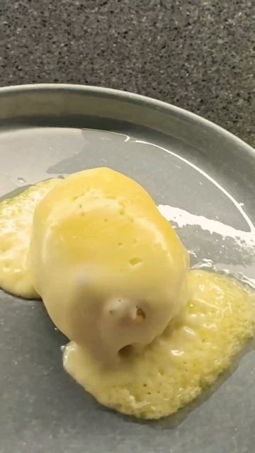 ФИШБУРГЕР В ЛИСТЬЯХ САЛАТА! Нереально вкусно!!! 🐟🍔 смотреть онлайн