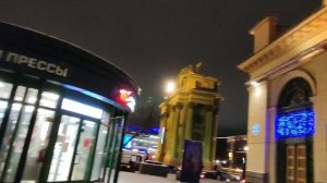 На спектакль, на метро, Санкт-петербург.