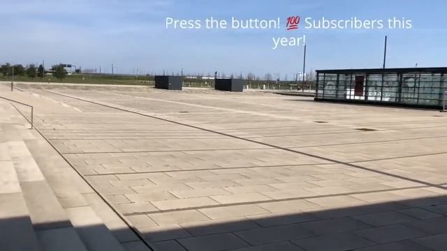 The BER at Berlin - today an airport like all the others смотреть онлайн