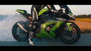🔥★BIKEPORN★ 4K Kawasaki ZX10R - BURNOUT - Wheelies🔥