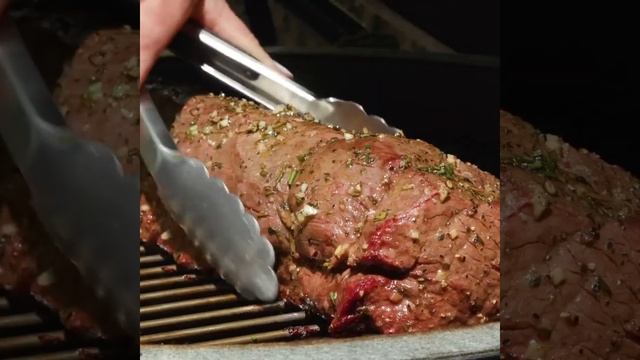 Smoked Beef Tenderloin #shorts #keto смотреть онлайн