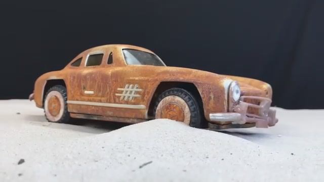 Реставрация игрушечной модели Mercedes SL 300 - 1956-х годов!!! смотреть онлайн