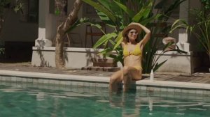 Hot Sexy Girl Bathing In Swimming pool🔥🔥🔥/ bath Music 😍