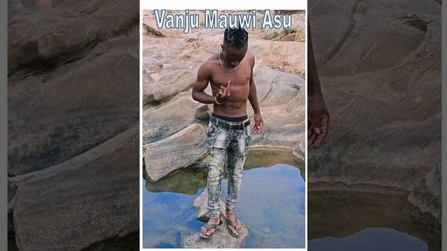 Vanju Mauwi Asu Band - Pole Shabiki смотреть онлайн