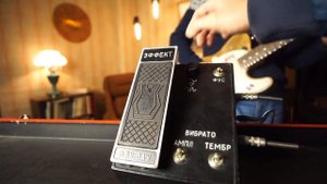 EFFEKT-1 Wah Wah Fuzz Vibrato vintage analog soviet guitar pedal USSR Face Muff