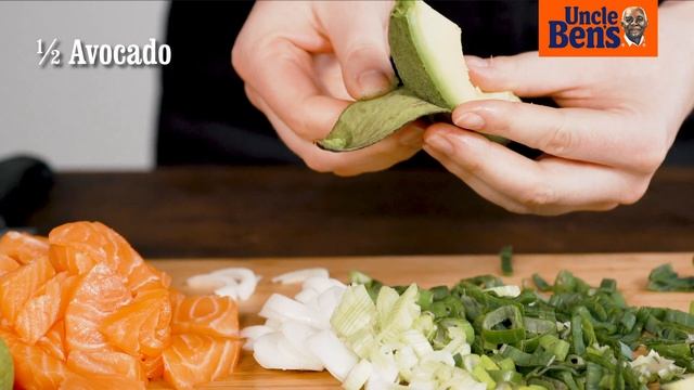 Poke Bowl - Rezept von Betty Bossi mit Uncle Bens смотреть онлайн