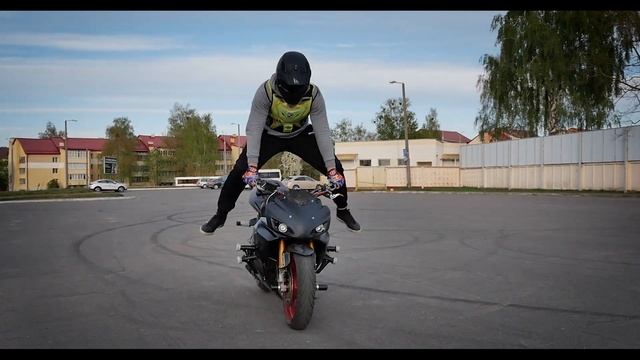How To Do A Stoppie On A Motorcycle || Stuntriding  Kawasaki ZX-6R 2022