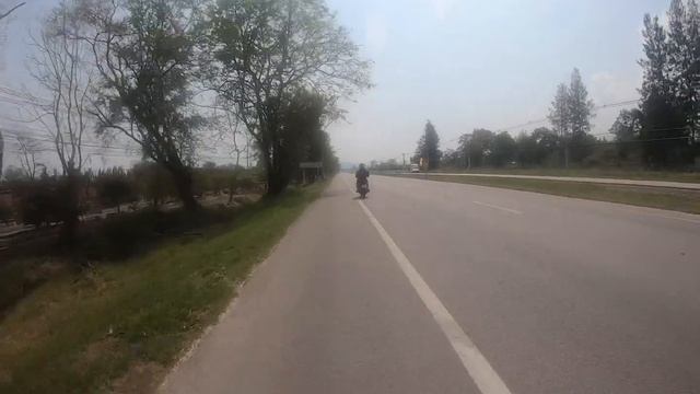 ---[ Дорога к самому дальнему пляжу Хуа-Хин ]--- смотреть онлайн