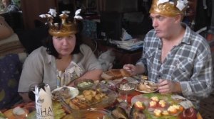 MUKBANG RUSSIA.Королевский мукбанг по-нашему