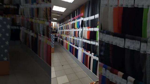 Пойдёмте прогуляемся девчонки ☔️☀️ Обзор цен и витрины 🏪 смотреть онлайн