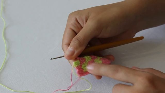 Вязание крючком.Crochet. Разноцветный узор  "Шахматка"