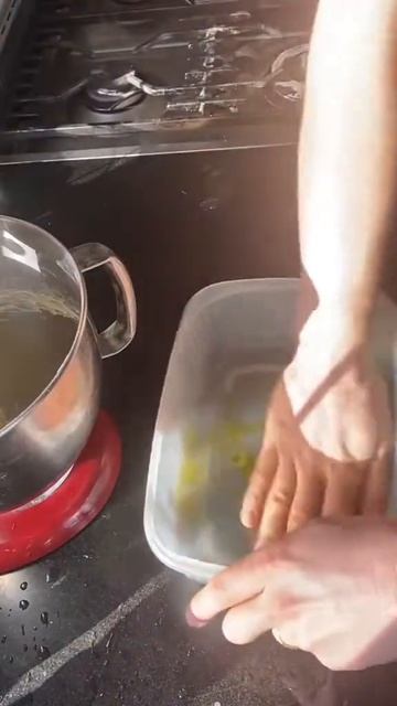 Milk buns: Flour500gEgg1Sugar50yeast10gMilk265gButter90gSalt10g video by thomas_straker #shorts