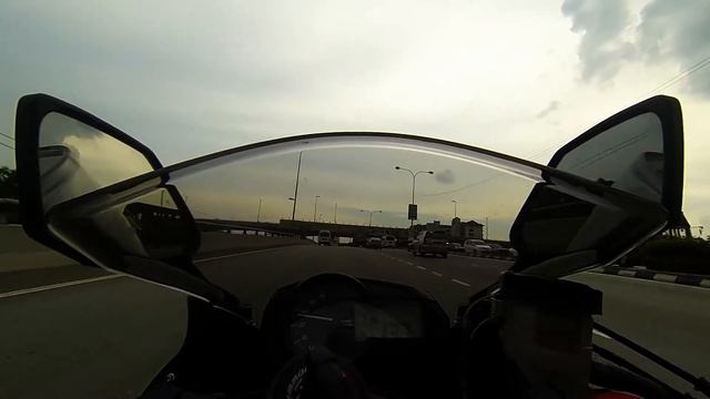 Kawasaki Ninja ZX6R 636 2013 - Gear Shifting смотреть онлайн