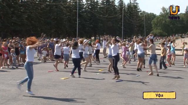 Вредные привычки на конфеты поменяли уфимцы на празднике День шоколада смотреть онлайн
