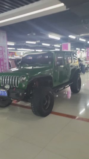 КИТАЙ! Автосалон БУ авто. Без цен! Часть №1