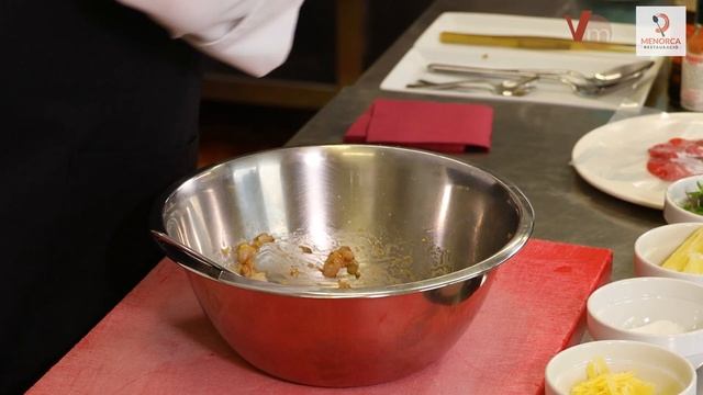 Steak tartar del restaurant Pins 46 смотреть онлайн