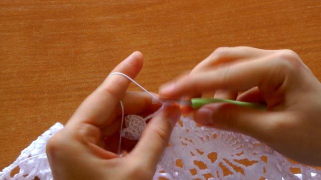 Кружевная САЛФЕТКА Виноград 10 часть