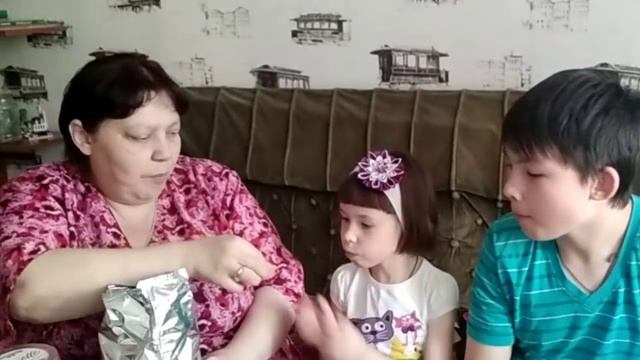 Русские пробуют Американскую еду:)Мукбанг:)