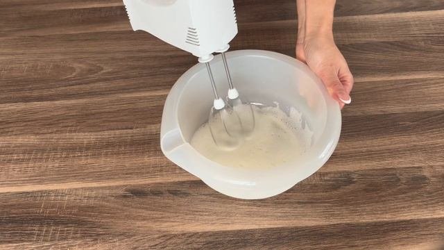 Творожное печенье с безе Розочки.Очень мягкое, нежное печенье с вкусной начинкой.