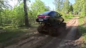 ВАЗ 2112 двенашка на гусеницах