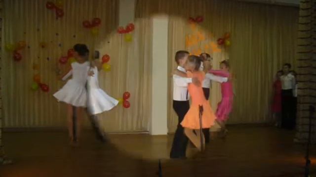 День працівника освіти у СЗШ № 230 смотреть онлайн