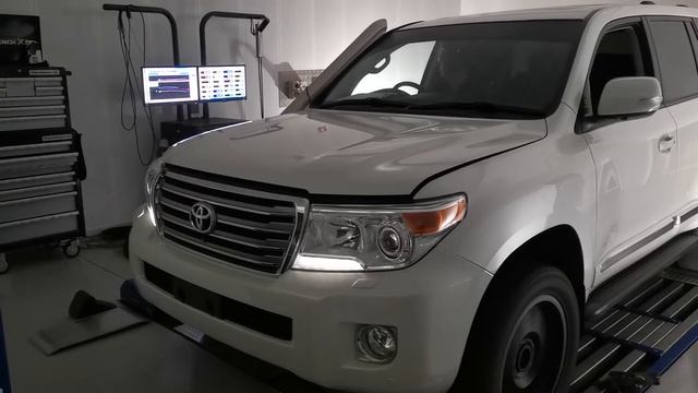 WarrTech Vdj200r Landcruiser engine and transmission dyno tuning. смотреть онлайн
