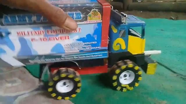 miniature truck plastic ,handmade смотреть онлайн