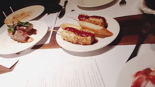 Best Restuarant in Barcelona | Nice #FoodTapas Catalana Spain || Coneyslifestylein uk смотреть онлайн