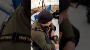 Двухдневная рыбалка на щуку. Отдых с печкой в палатке Пентагон от компании Берег.mp4