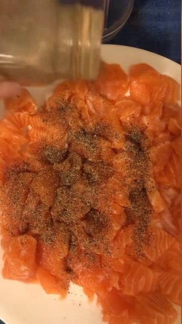 РЕЦЕПТ МАЛОСОЛЬНАЯ СЕМГА. #рецепты #рецепт #едимдома #готовимдома #вкусно #вкусноиполезно смотреть онлайн