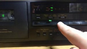 Nakamichi CR-1E касетна дека