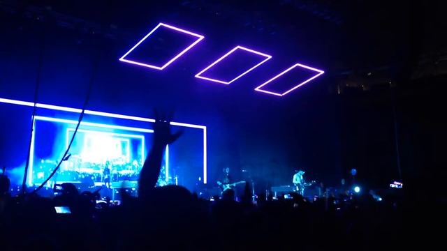Robbers // THE 1975 (Concert in Chile)