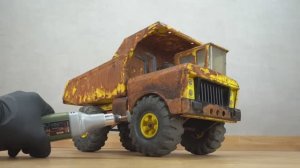 Реставрация игрушечного самосвала 1972-х годов