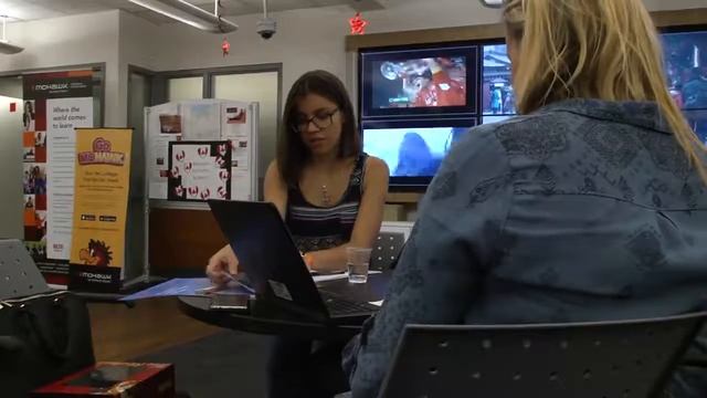 Студентки з Одеси в Mohawk College (Канада) смотреть онлайн