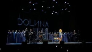 Live: Лариса Долина и Академический Хор НГЛУ - Три белых коня