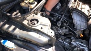 Mini Cooper S R53 - How to Replace Chain Tensioner