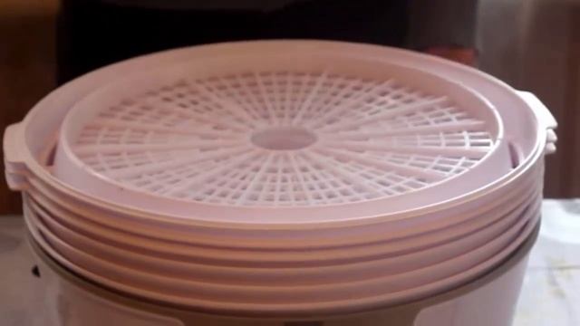 Tut. Tutun gurudulması və buzladılmasi. смотреть онлайн