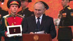 Владимир Путин принял участие в мероприятиях, посвященных 81-й годовщине снятия блокады Ленинграда.