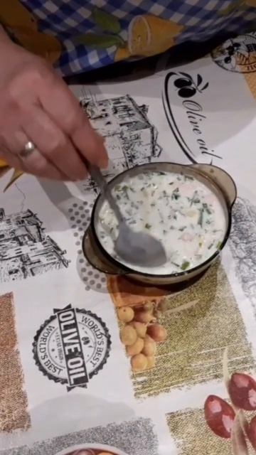 #shorts Вкусная весенняя окрошка смотреть онлайн