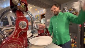 Нарезка хамона на слайсере Berkel B114