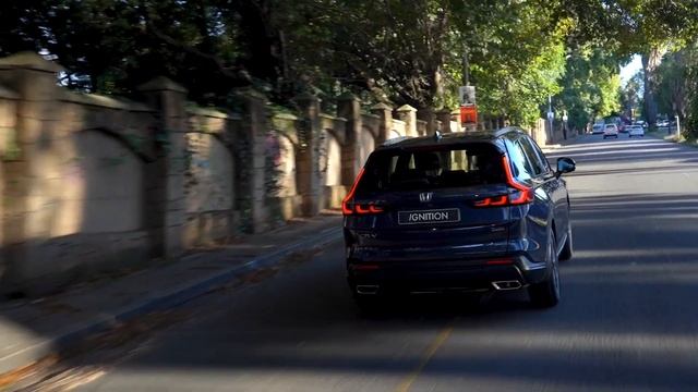 Honda CR V with studio смотреть онлайн