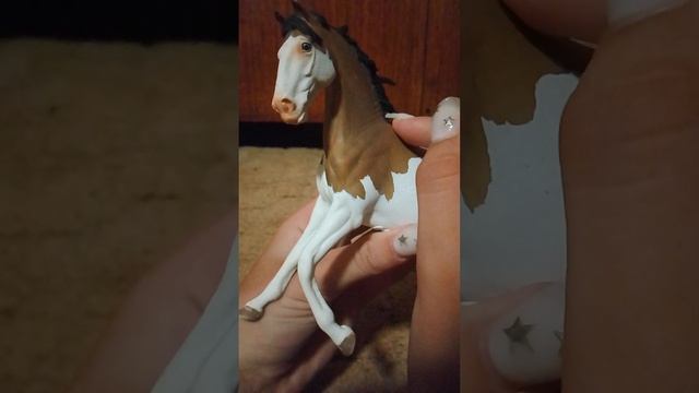 обзор на 16 фигурок лошадей от collecta смотреть онлайн