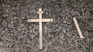 Заливка эпоксидной смолы хобби резьба по дереву