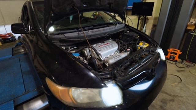 Xavier's 2008 Civic Si... BC Stage 2 Cams and Bolt-on's.... +54hp!!! смотреть онлайн