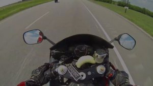 2008 Yamaha R6 vs Kawasaki ZX6R
