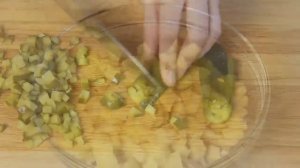 Салат Оливье, вкусный домашний рецепт