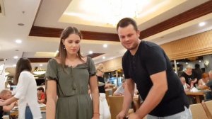АККА АЛИНДА УДИВИЛА УЖИНОМ..ТУРЦИЯ Юля потеряла платья